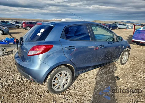 2014 Mazda Mazda2 Sport z USA, uszkodzony, nr VIN JM1DE1KY9E0171784